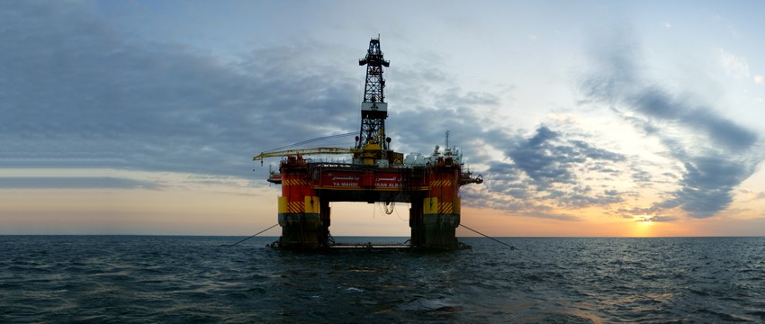  همکاری شرکت نفت خزر با انجمن مهندسی دریایی ایران