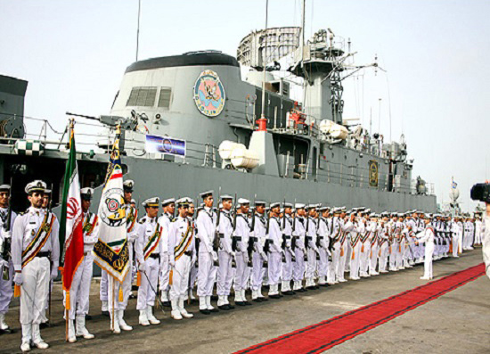 مشارکت فعال نیروی دریایی ارتش در جشنواره دانش‌آموزی دریا