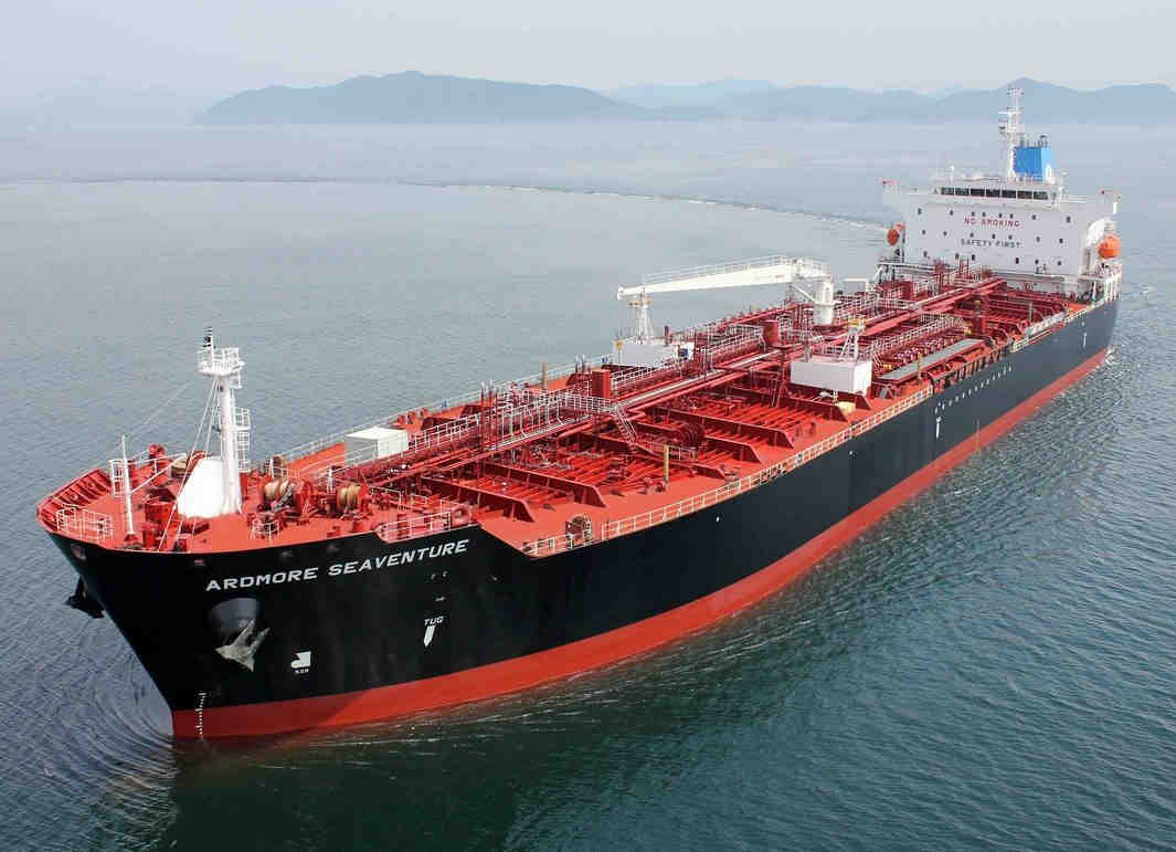 حمل دریایی 36.7 میلیون بشکه نفت خام جهان در روز