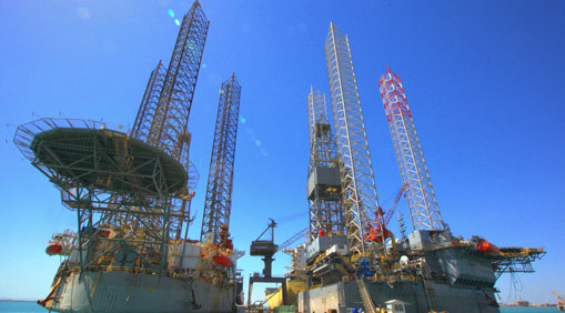 سازه‌های نفتی دریایی ایران در خلیج فارس نوسازی می‌شود