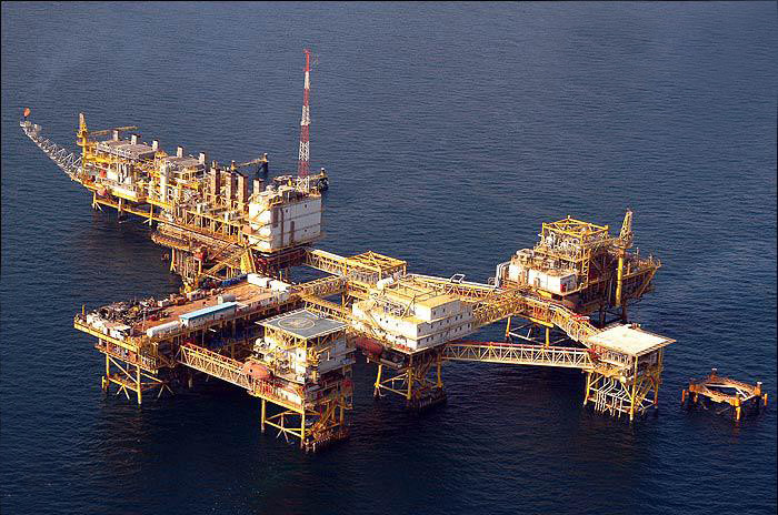 شرکت‌های خارجی مالک میادین نفتی ایران نمی‌شوند