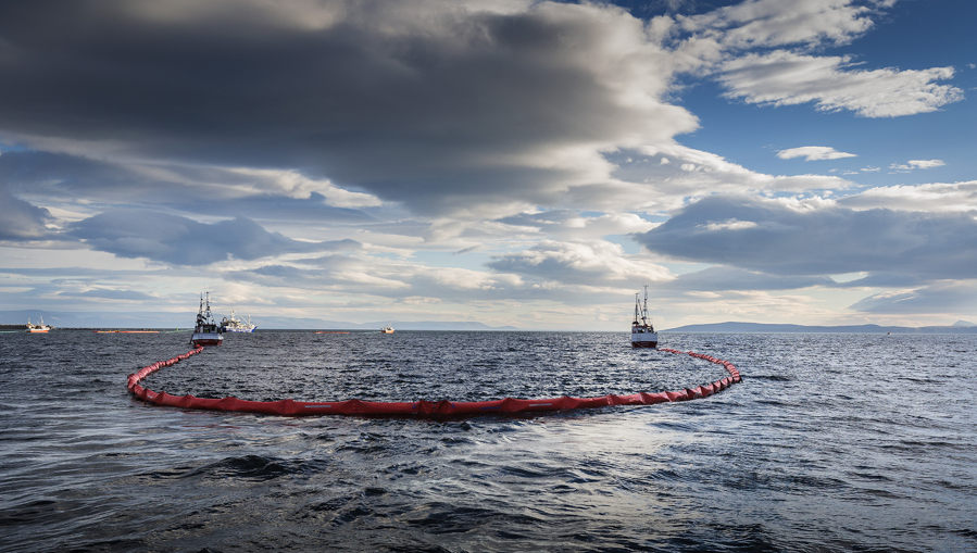 تایید تخلیه پساب‌های تاسیسات نفتی در دریا