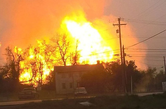 مهار آتش سوزی یک خط لوله گاز در ایالت پنسیلوانیای آمریکا