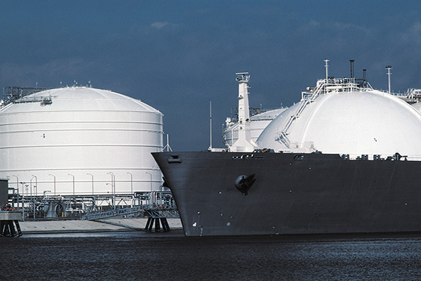 توافق اوپک برای کاهش تولید نفت، قیمت گاز را افزایش داد