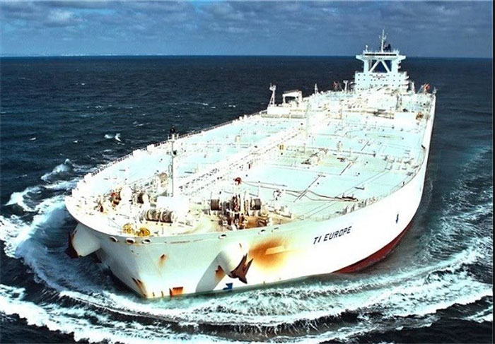 بازگشت نفتکش‌های خارجی به ایران