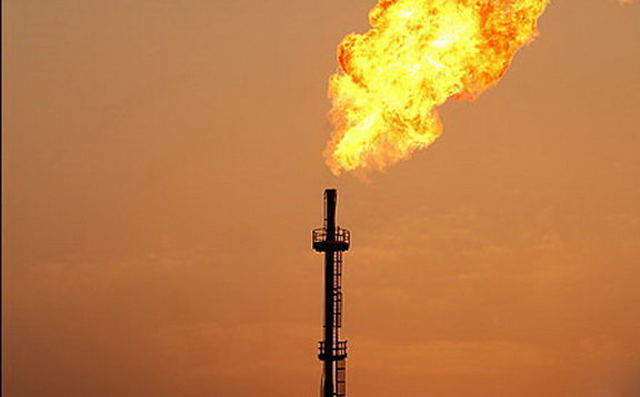 انجام مطالعات ارزیابی زیست محیطی، شرط الزامی قراردادهای نفت و گاز