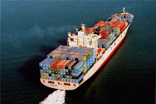 نوبخت خبر داد: ناوگان ملی کشتیرانی تقویت می‌شود