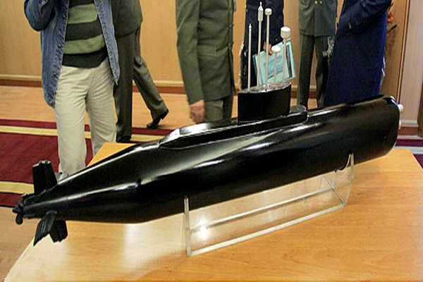 الحاق زیردریایی فاتح در هفته دفاع مقدس به نیروی دریایی ارتش