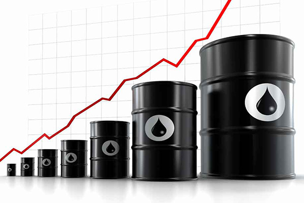 با بسته شدن تنگه هرمز قیمت نفت به 250 دلار می‌رسد