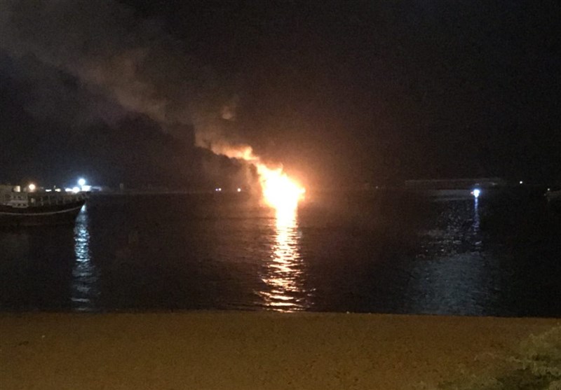آتش‌سوزی در لنج ماهیگیری در آب‌های چابهار