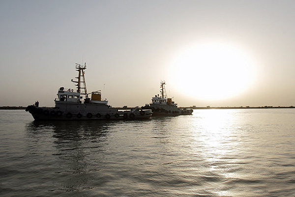 خط کشتیرانی خرمشهر - بندر صحار از 9 دی راه‌اندازی می‌شود